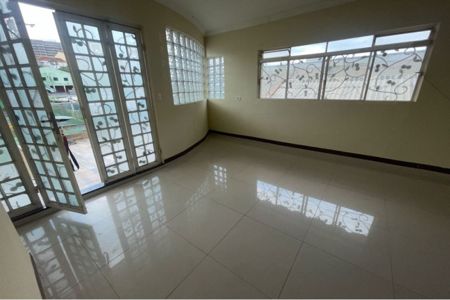 Imagem Casa com 3 Quartos para Alugar, 100 m² em Chácara Inglesa - São Paulo