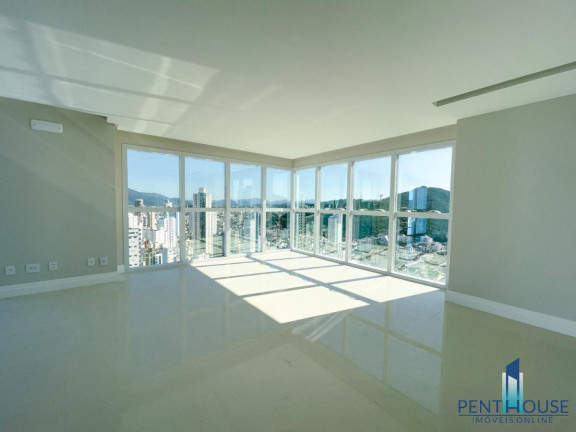 Imagem Apartamento com 4 Quartos à Venda, 140 m² em Centro - Balneário Camboriú Imagem Apartamento com 4 Quartos à Venda, 140 m² em Centro - Balneário Camboriú
