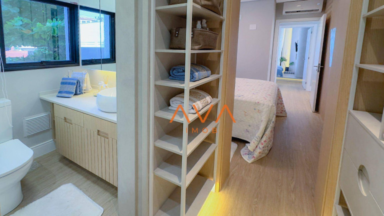 Imagem Apartamento com 2 Quartos à Venda, 85 m² em Jurerê - Florianópolis
