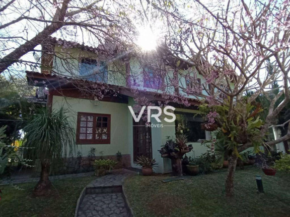 Casa com 5 Quartos à Venda, 260 m² em Albuquerque - Teresópolis