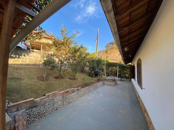 Imagem Casa com 3 Quartos à Venda, 218 m² em Sebastiana - Teresópolis