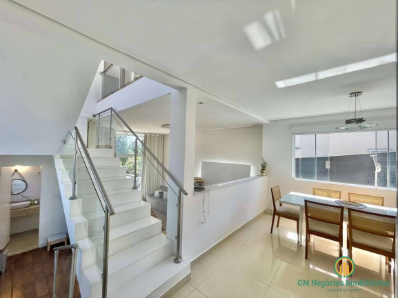 Imagem Casa de Condomínio com 3 Quartos à Venda, 301 m² em Pitas - Cotia