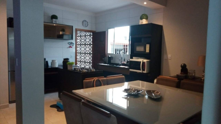 Imagem Casa com 4 Quartos à Venda, 900 m² em Jardim Carolina - Ubatuba Imagem Casa com 4 Quartos à Venda, 900 m² em Jardim Carolina - Ubatuba