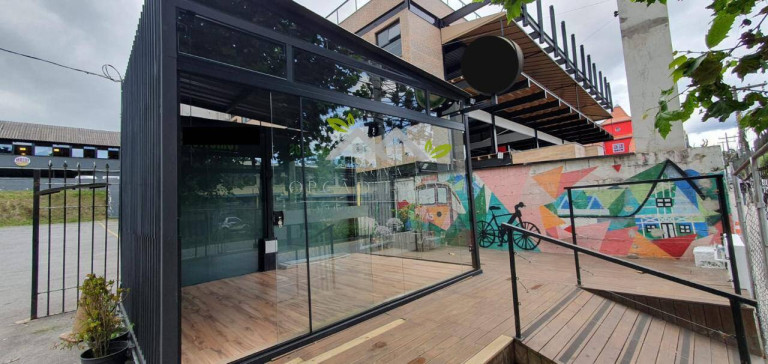 Sala Comercial à Venda, 40 m² em Vila Capivari - Campos Do Jordão