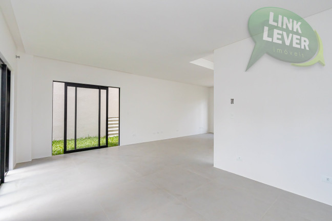 Imagem Sobrado com 3 Quartos à Venda, 117 m² em Boa Vista - Curitiba Imagem Sobrado com 3 Quartos à Venda, 117 m² em Boa Vista - Curitiba