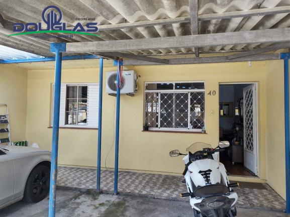 Casa com 2 Quartos à Venda,  em Viamão