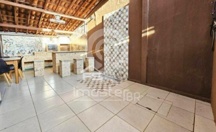 Imagem Casa com 3 Quartos à Venda, 121 m² em Lagoa Redonda - Fortaleza