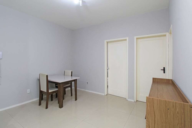 Imagem Imóvel com 2 Quartos à Venda,  em Partenon - Porto Alegre