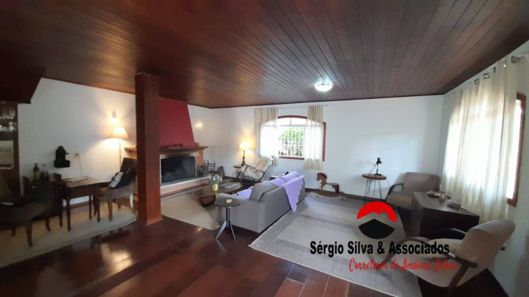 Imagem Casa com 3 Quartos à Venda, 2 m² em Descansópolis - Campos Do Jordão Imagem Casa com 3 Quartos à Venda, 2 m² em Descansópolis - Campos Do Jordão