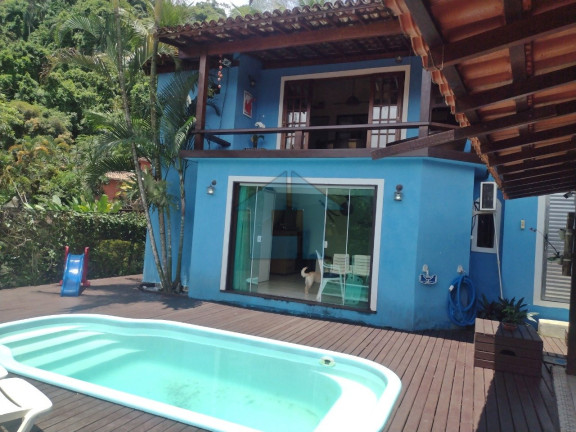 Casa com 4 Quartos para Alugar,  em Marinas - Angra Dos Reis