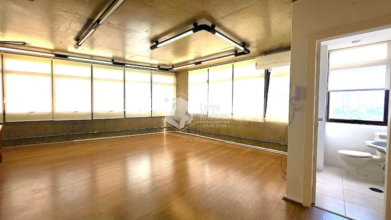 Imagem Sala Comercial à Venda, 47 m² em Santo Amaro - São Paulo