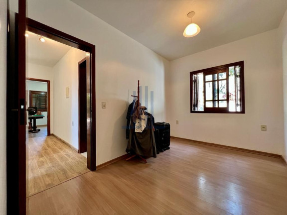 Imagem Casa com 3 Quartos à Venda, 136 m² em Oásis - Itaara
