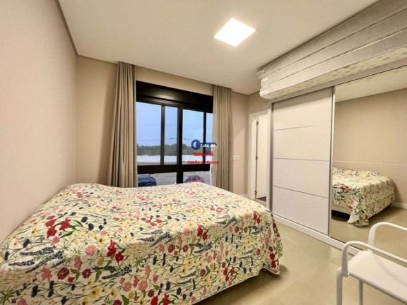 Imagem Casa de Condomínio com 4 Quartos à Venda, 220 m² em Capão Novo - Capão Da Canoa