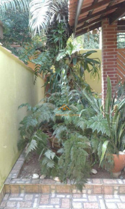 Imagem Casa com 3 Quartos à Venda, 150 m² em Getuba - Caraguatatuba