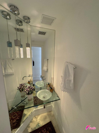 Imagem Apartamento com 4 Quartos à Venda, 154 m² em Centro - Florianópolis Imagem Apartamento com 4 Quartos à Venda, 154 m² em Centro - Florianópolis
