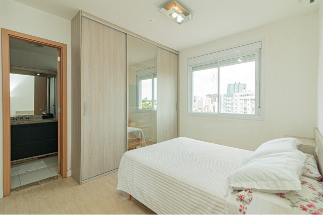 Imagem Apartamento com 2 Quartos à Venda, 69 m² em Passo Da Areia - Porto Alegre Imagem Apartamento com 2 Quartos à Venda, 69 m² em Passo Da Areia - Porto Alegre