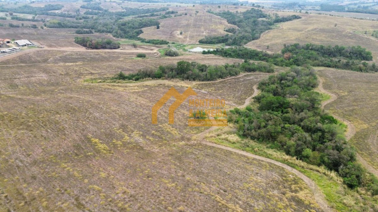 Imagem Fazenda à Venda, 2.395.800 m² em Vale San Fernando - Itapetininga Imagem Fazenda à Venda, 2.395.800 m² em Vale San Fernando - Itapetininga