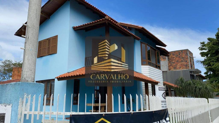 Imagem Casa com 3 Quartos à Venda, 300 m² em Canasvieiras - Florianópolis Imagem Casa com 3 Quartos à Venda, 300 m² em Canasvieiras - Florianópolis