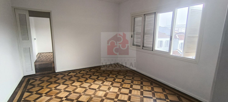 Imagem Apartamento com 2 Quartos à Venda, 60 m² em Menino Deus - Porto Alegre Imagem Apartamento com 2 Quartos à Venda, 60 m² em Menino Deus - Porto Alegre
