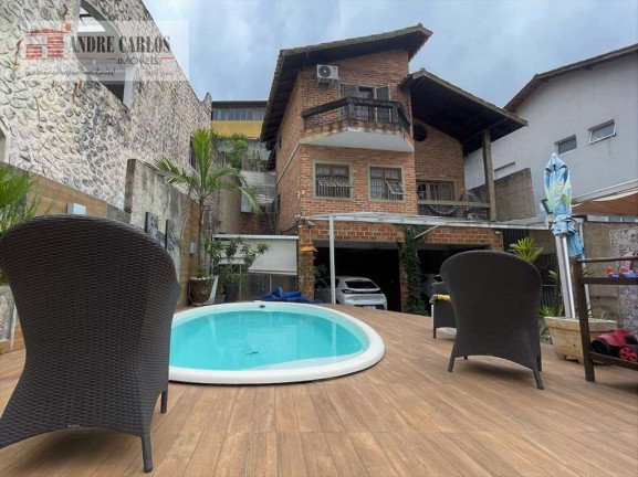 Imagem Sobrado com 3 Quartos à Venda, 180 m² em Jardim Semiramis - Cotia Imagem Sobrado com 3 Quartos à Venda, 180 m² em Jardim Semiramis - Cotia