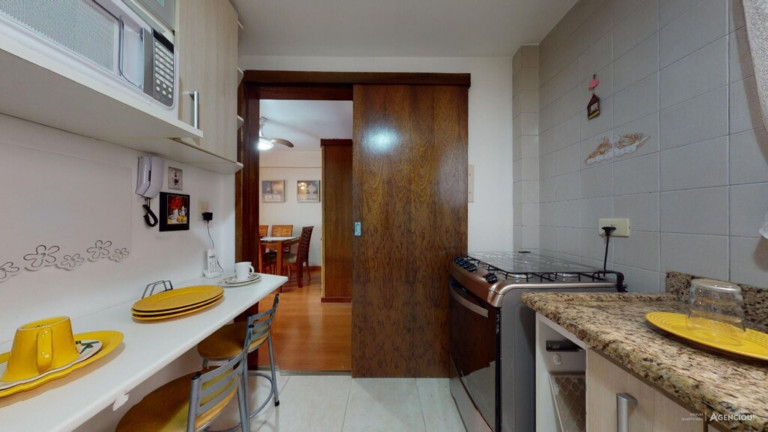 Imagem Imóvel com 1 Quarto à Venda, 48 m² em Cidade Baixa - Porto Alegre Imagem Imóvel com 1 Quarto à Venda, 48 m² em Cidade Baixa - Porto Alegre
