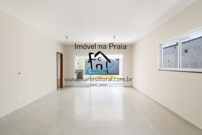 Imagem Casa com 3 Quartos à Venda, 300 m² em Pontal De Santa Marina - Caraguatatuba Imagem Casa com 3 Quartos à Venda, 300 m² em Pontal De Santa Marina - Caraguatatuba