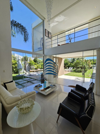 Imagem Casa com 4 Quartos à Venda, 480 m² em Busca Vida - Camaçari