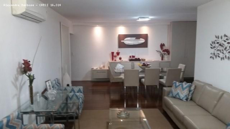 Imagem Apartamento com 4 Quartos à Venda, 173 m² em Jaqueira - Recife