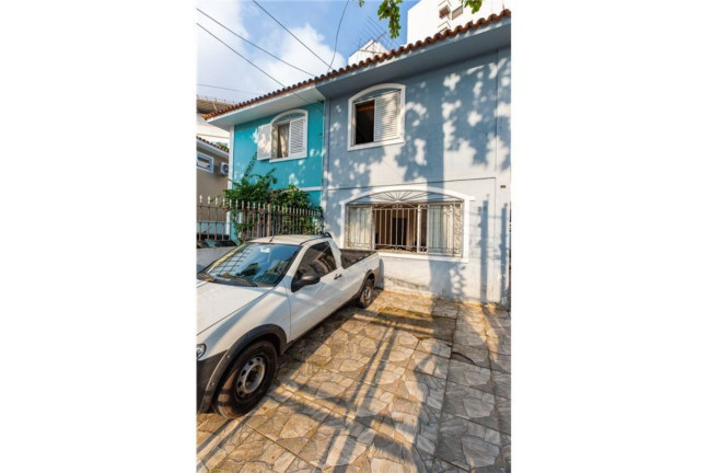 Imagem Casa com 3 Quartos à Venda, em Chácara Santo Antônio (zona Sul) - São Paulo Imagem Casa com 3 Quartos à Venda, em Chácara Santo Antônio (zona Sul) - São Paulo