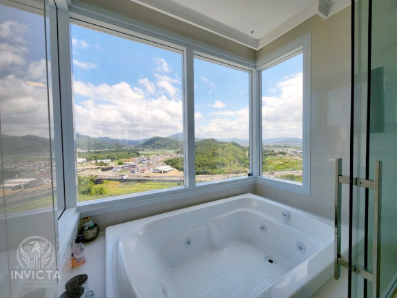 Imagem Apartamento com 4 Quartos à Venda, 310 m² em Barra Sul - Balneário Camboriú Imagem Apartamento com 4 Quartos à Venda, 310 m² em Barra Sul - Balneário Camboriú