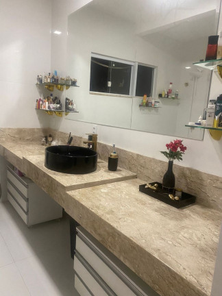 Imagem Casa com 4 Quartos à Venda, 400 m² em Buraquinho - Lauro De Freitas Imagem Casa com 4 Quartos à Venda, 400 m² em Buraquinho - Lauro De Freitas