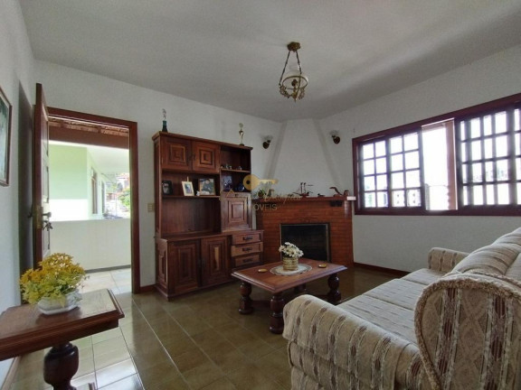 Imagem Casa com 5 Quartos à Venda, 210 m² em Agriões - Teresópolis Imagem Casa com 5 Quartos à Venda, 210 m² em Agriões - Teresópolis