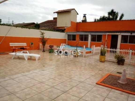 Imagem Casa com 2 Quartos à Venda, 149 m² em Laranjal - Pelotas