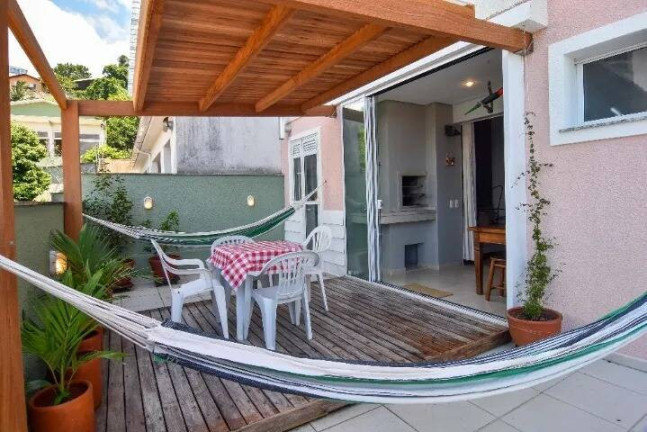 Apartamento com 2 Quartos à Venda, 113 m² em Agronômica - Florianópolis