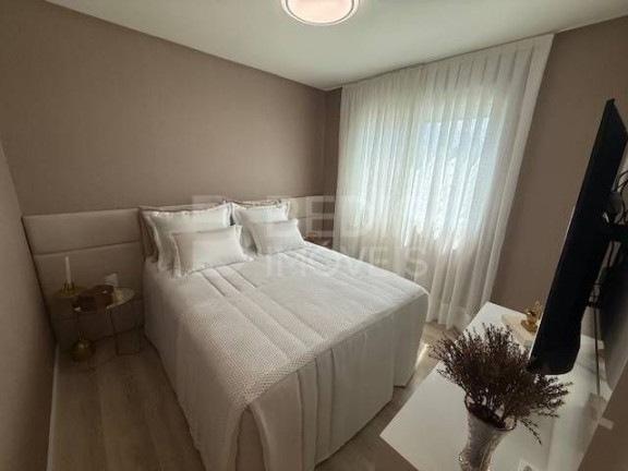 Imagem Apartamento com 3 Quartos à Venda, 135 m² em Centro - Balneário Camboriú Imagem Apartamento com 3 Quartos à Venda, 135 m² em Centro - Balneário Camboriú