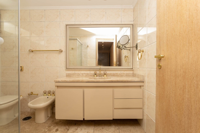 Imagem Imóvel com 4 Quartos à Venda, 241 m² em Campo Belo - São Paulo