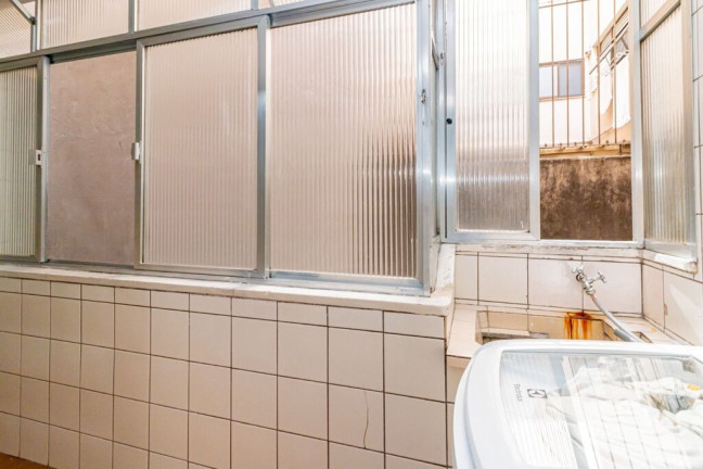 Imagem Apartamento com 2 Quartos à Venda, 77 m² em Bom Fim - Porto Alegre