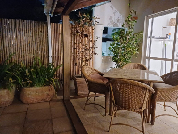 Imagem Apartamento com 3 Quartos à Venda, 200 m² em Lagoa Da Conceição - Florianópolis Imagem Apartamento com 3 Quartos à Venda, 200 m² em Lagoa Da Conceição - Florianópolis