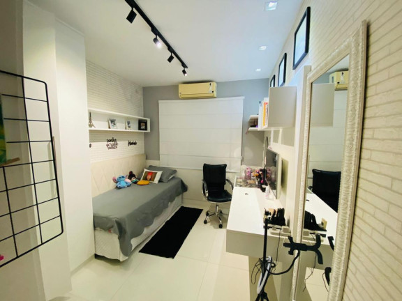 Imagem Casa com 4 Quartos à Venda, 262 m² em Barra Da Tijuca - Rio De Janeiro Imagem Casa com 4 Quartos à Venda, 262 m² em Barra Da Tijuca - Rio De Janeiro