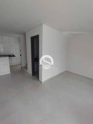 Imagem Casa com 2 Quartos à Venda, 78 m² Imagem Casa com 2 Quartos à Venda, 78 m²