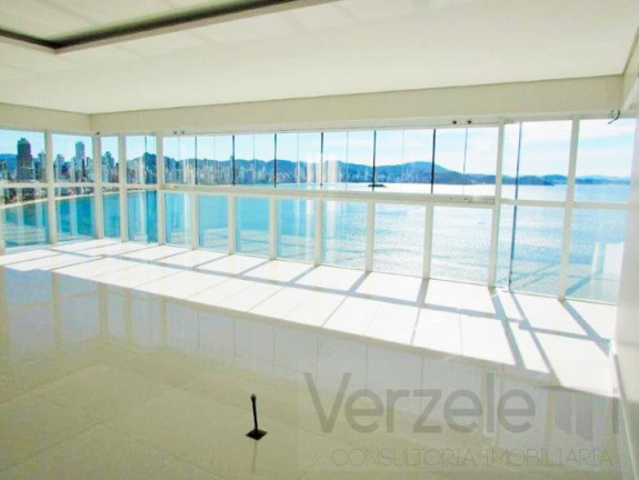 Imagem Apartamento com 4 Quartos à Venda, 237 m² em Centro - Balneário Camboriú
