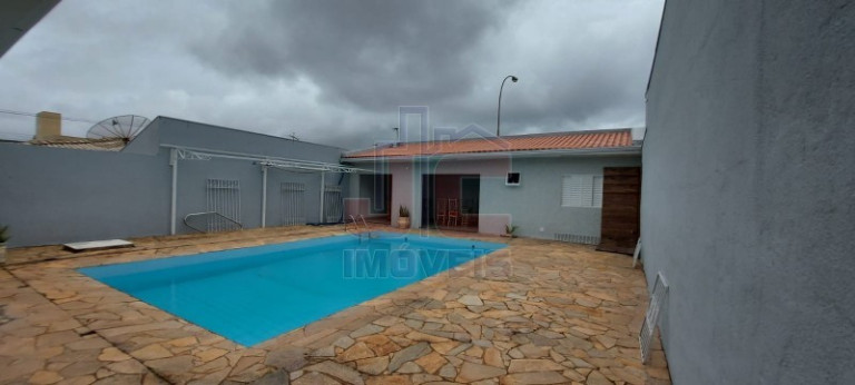 Imagem Casa com 3 Quartos à Venda,  em Marilia - Ribeirão Preto