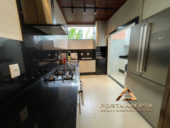 Casa com 3 Quartos à Venda,  em Belvedere - Coronel Fabriciano