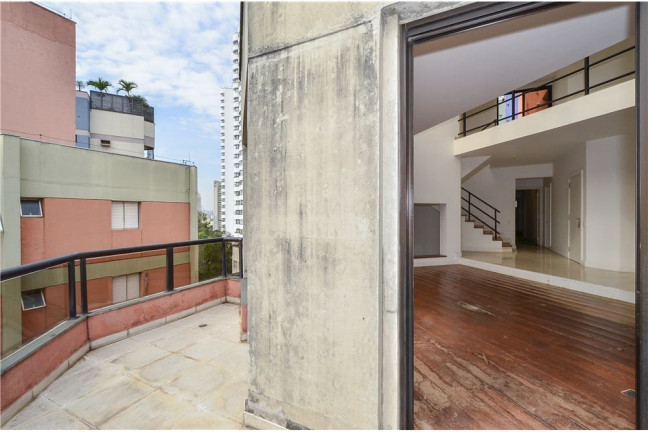Imagem Imóvel com 4 Quartos à Venda, em Real Parque - São Paulo Imagem Imóvel com 4 Quartos à Venda, em Real Parque - São Paulo