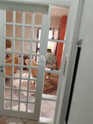 Imagem Apartamento com 3 Quartos à Venda, 136 m² em Pitangueiras - Guarujá