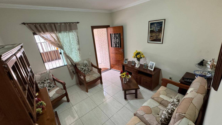 Imagem Casa com 2 Quartos à Venda, 64 m² em Vila Capri - Araruama Imagem Casa com 2 Quartos à Venda, 64 m² em Vila Capri - Araruama