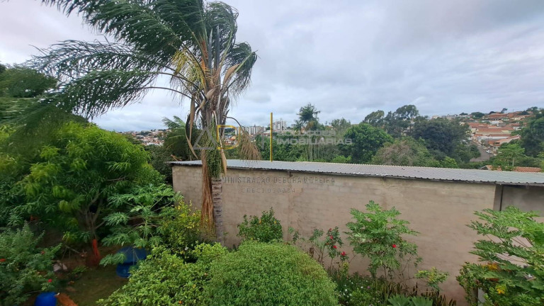 Imagem Casa com 3 Quartos à Venda, 3 m² em Centro - Botucatu