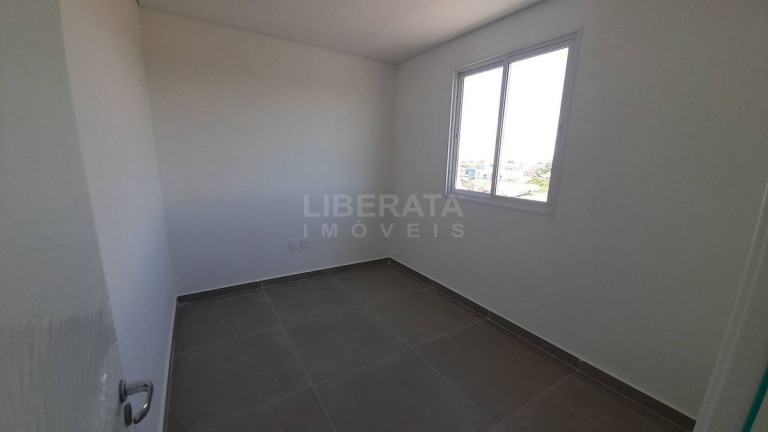 Imagem Apartamento com 2 Quartos à Venda, 64 m² em Meia Praia - Navegantes Imagem Apartamento com 2 Quartos à Venda, 64 m² em Meia Praia - Navegantes