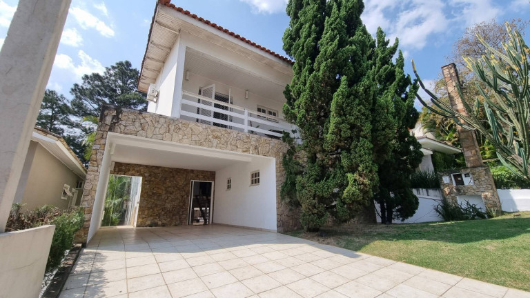 Casa com 4 Quartos para Alugar, 300 m² em Santana De Parnaíba - Santana De Parnaíba