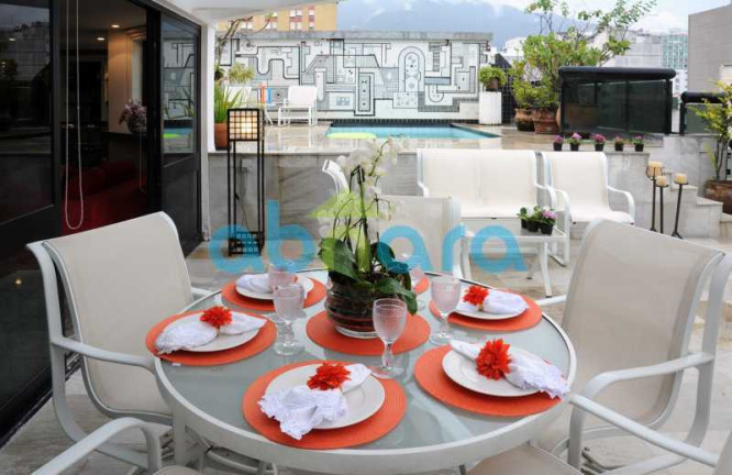 Imagem Cobertura com 4 Quartos à Venda, 560 m² em Leblon - Rio De Janeiro Imagem Cobertura com 4 Quartos à Venda, 560 m² em Leblon - Rio De Janeiro